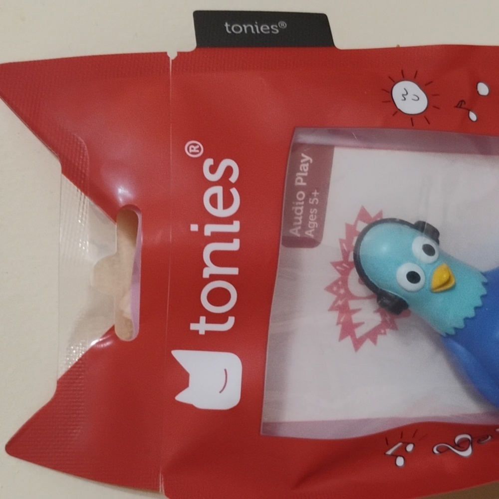 TONIES REGGIE AUDIO PLAY CHARACTER FOR THE TONIE BOX 5+ - Picture 2 of 9